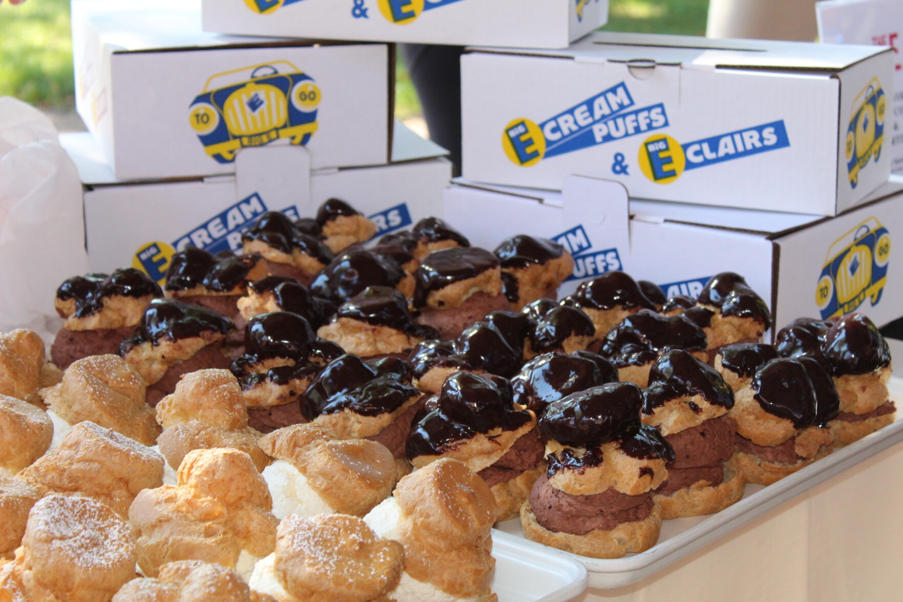 BIG E FOOD- Cream Puffs